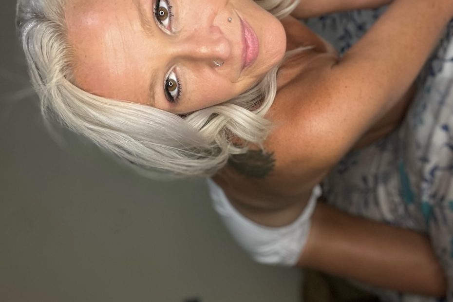 Bettgefährte von Milf in Pinneberg gesucht